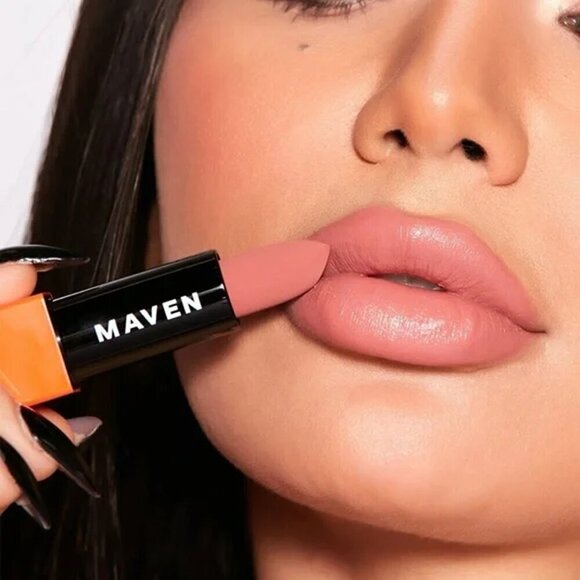 New Maven SUS Velvet Lipstick Full Size Light Nude Pink - Picture 1 of 9
